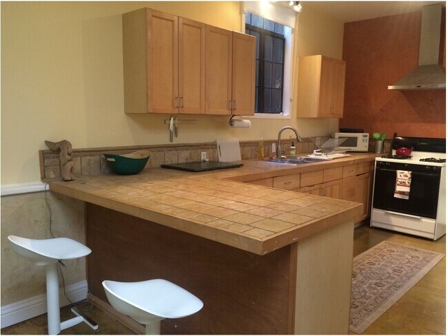 Photo - 2918 Ledgewood Drive