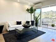 Photo - 999 N Doheny Dr Unit 904