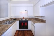 Photo - Emerald Victoria Apartments