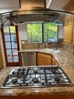 Photo - 1423 N View Dr