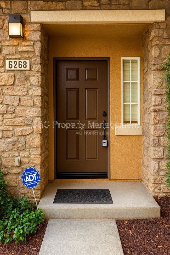 Building Photo - 6268 Cristal Ln