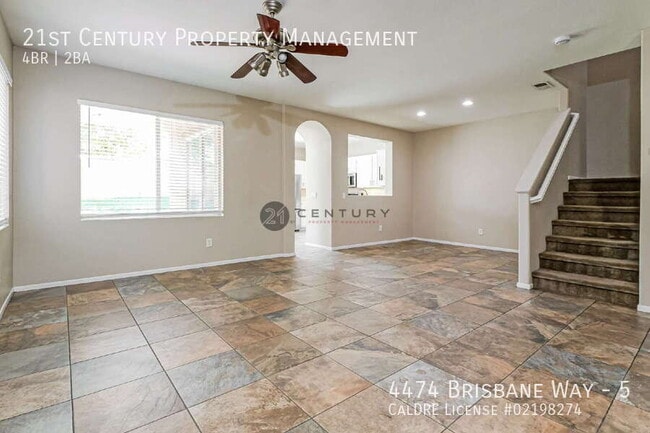 Photo - 4474 Brisbane Way