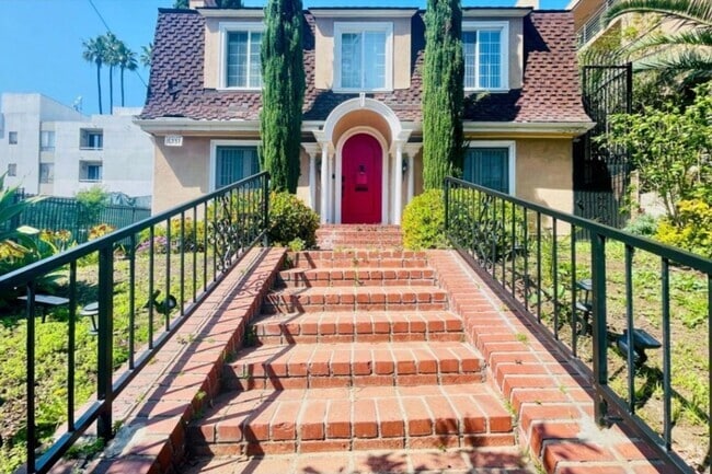 Building Photo - Amazing Home for Rent