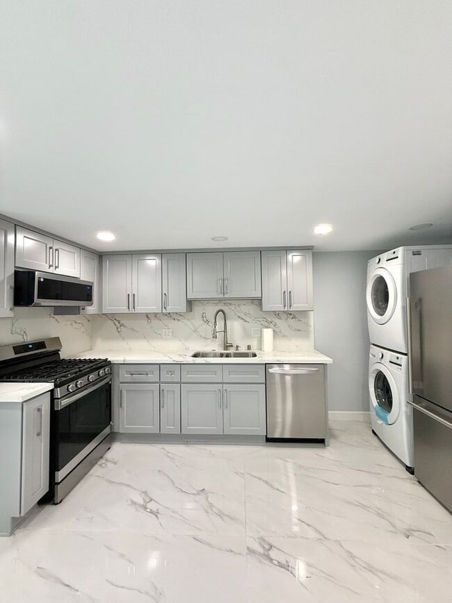 Photo - 17116 Ceredo Pl Unit 17116 Ceredo Place