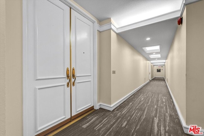 Photo - 1131 Alta Loma Rd Unit 119