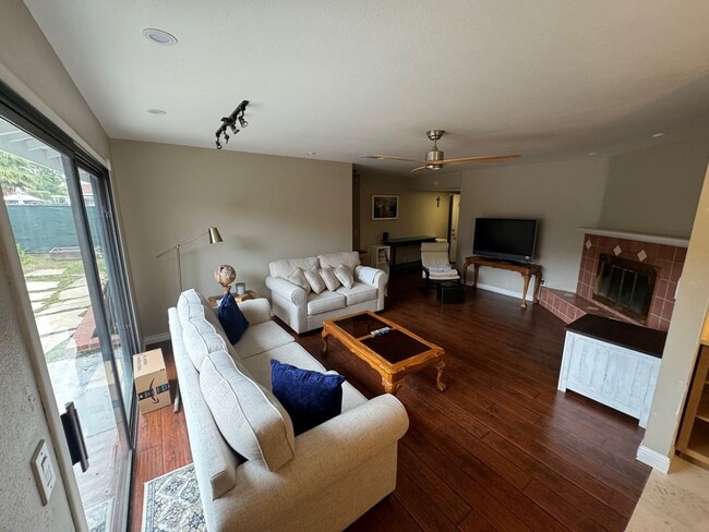 Photo - Coming soon!! beautiful spacious 3 bedroom...