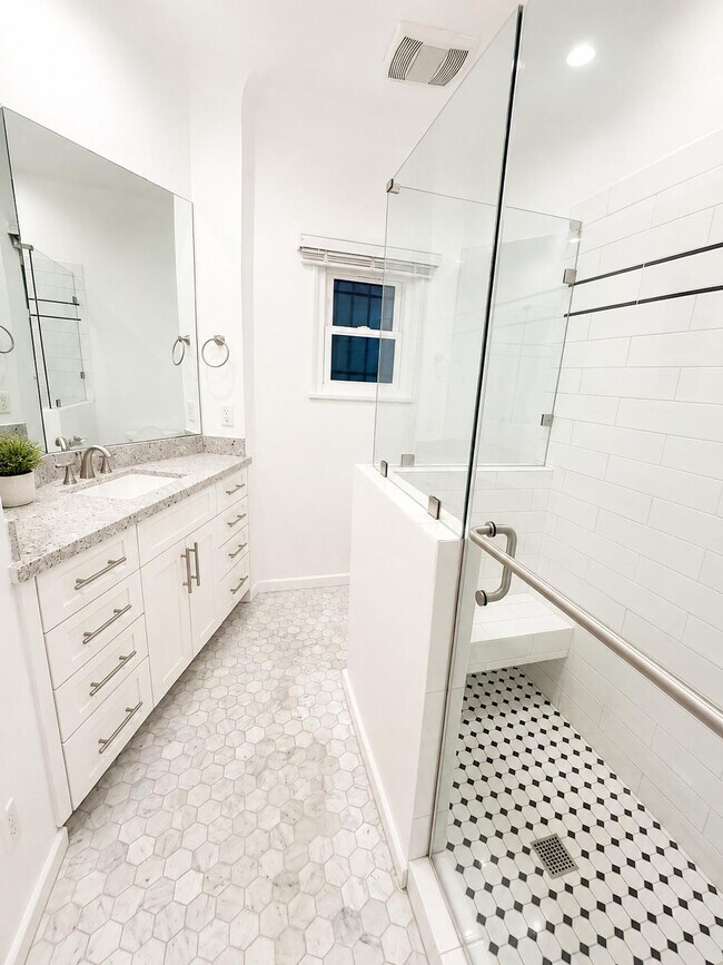 Photo - 240 S Tower Dr Unit 240.5