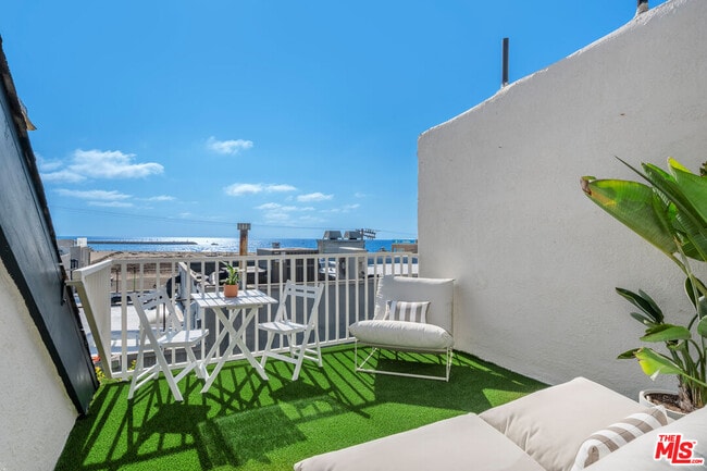 Photo - 24 Westwind St Unit C