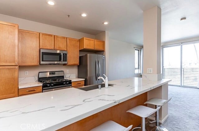 Building Photo - 6001 Crescent Prk E Unit 313