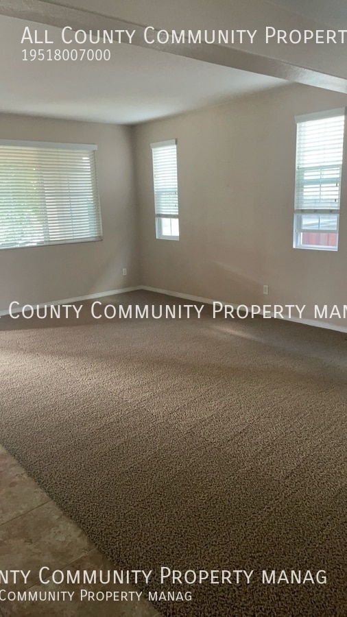 Photo - 40298 Hannah Way