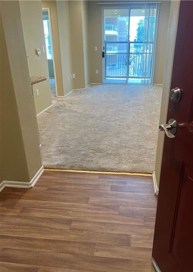 Photo - 2418 Watermarke Pl