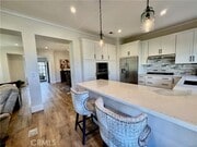 Photo - 33 Oak Knolls