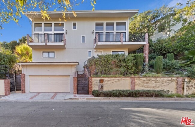 Building Photo - 14550 Round Valley Dr