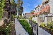 Photo - 18006 River Cir Unit 8
