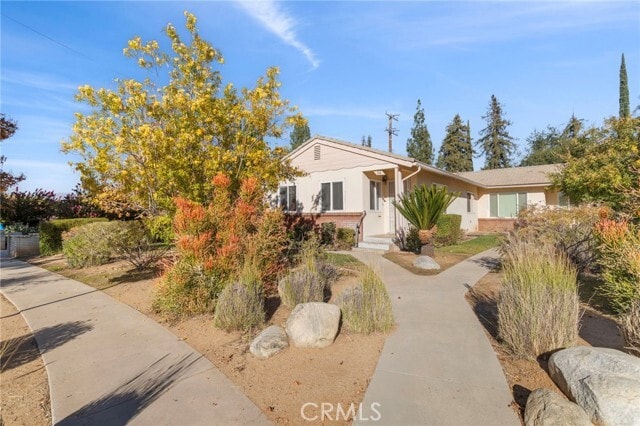 Photo - 26 N Michigan St