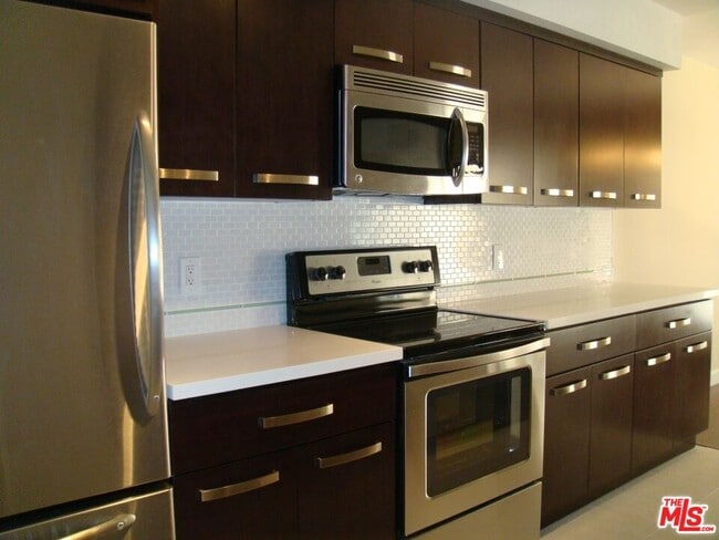 Photo - 1730 Camino Palmero St Unit 108