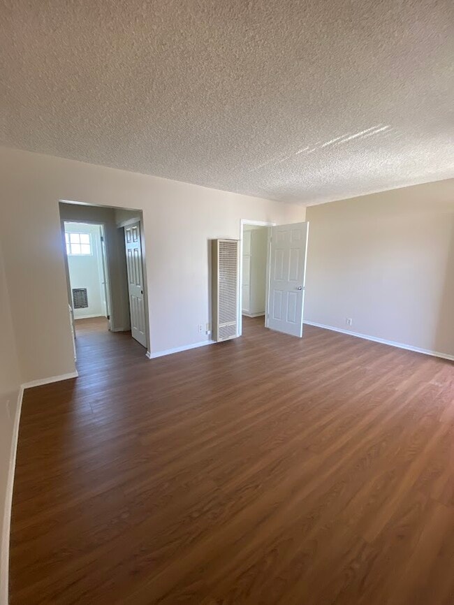 Building Photo - 7236 Remmet Ave Rental