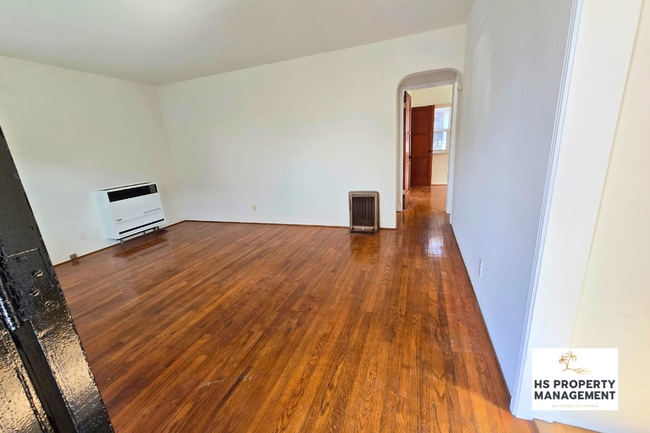 Photo - 735 W Pennsylvania Ave Unit 735
