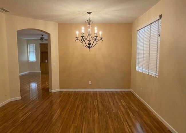 Photo - CLEAN ~ TURNKEY ~ SINGLE STORY ~ 4 BEDROOM / 2 BATH