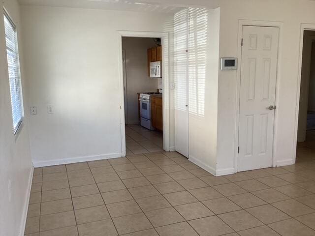 Photo - 44257 Beech Ave