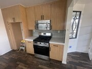 Photo - Beautiful 2 Bedroom Home with Large Yard