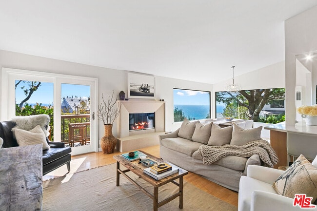 Photo - 6801 Seawatch Ln