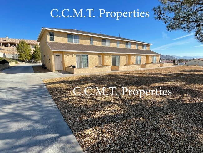 Building Photo - 16359 Siskiyou Rd