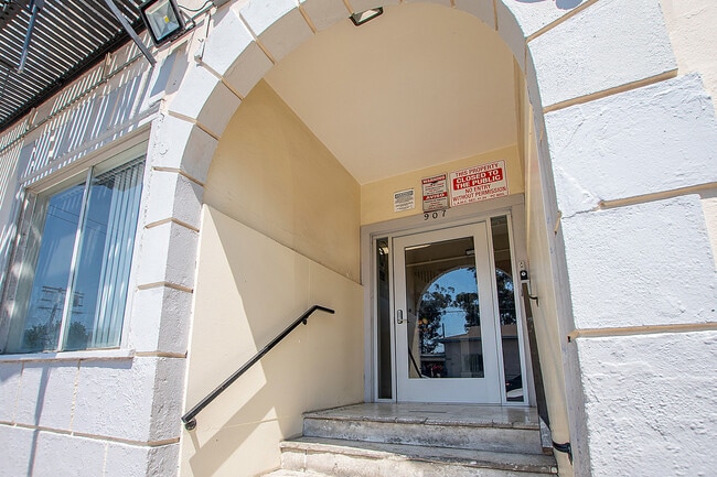 Photo - Arthur Emery Apartments