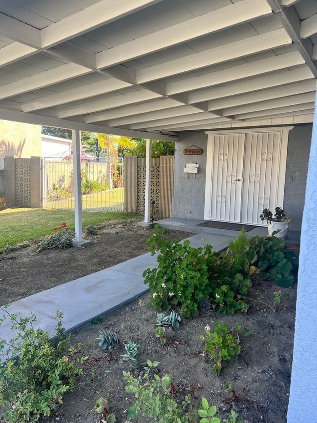 Spacious 2-Story House in Whittier - Spacious 2-Story House in Whittier