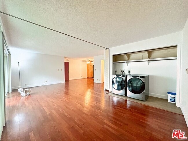 Building Photo - 3110 Merrill Dr Unit 69 Rental