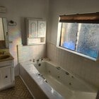 Jucuzzi tub - 5413 Coolidge Ave Apartments Unit RR