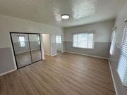 Photo - Remodeled Pierpont Beach Apartment Unit G