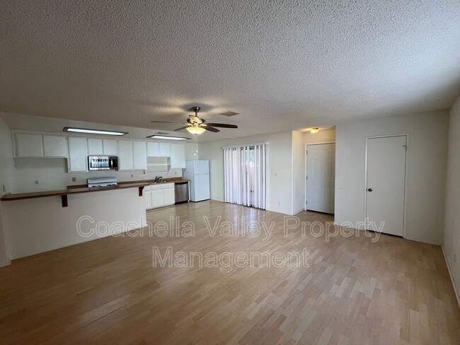 Photo - 32244 Navajo Trail