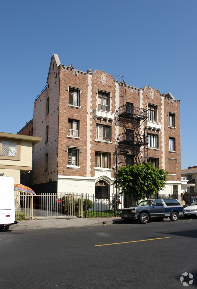 Mariposa - Mariposa Apartments