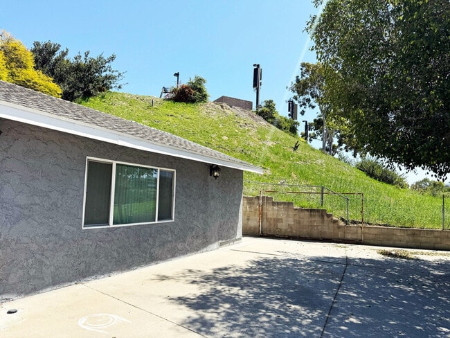 Photo - 10154 Campo Rd Unit SI ID1471798P