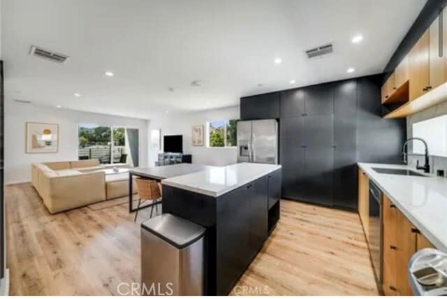 Photo - 1943 Carmen Ave