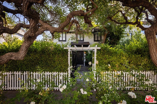 Photo - 636 Huntley Dr