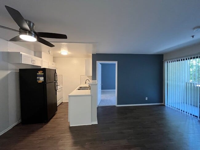 Photo - 700 S. Berendo Ave