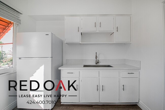 Photo - 350 E Cypress Ave Unit 16N