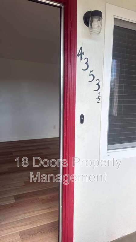 Photo - 4353 1/2-4349-52 College Ave