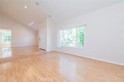 Photo - 5 Deerwood W House