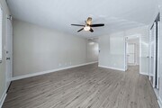 Photo - Park Lofts Apartments Unit M
