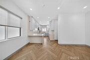 Photo - 10843 Cantara St