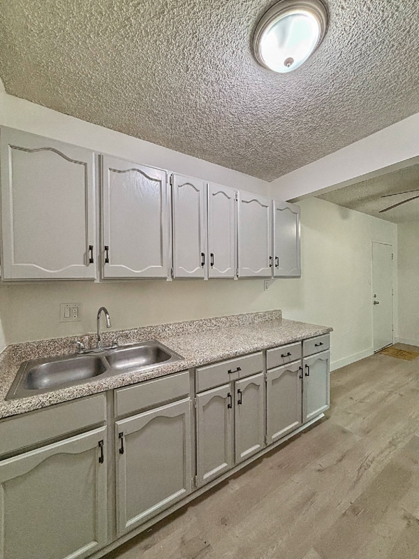 Photo - 219 S Lillie Ave Unit 5