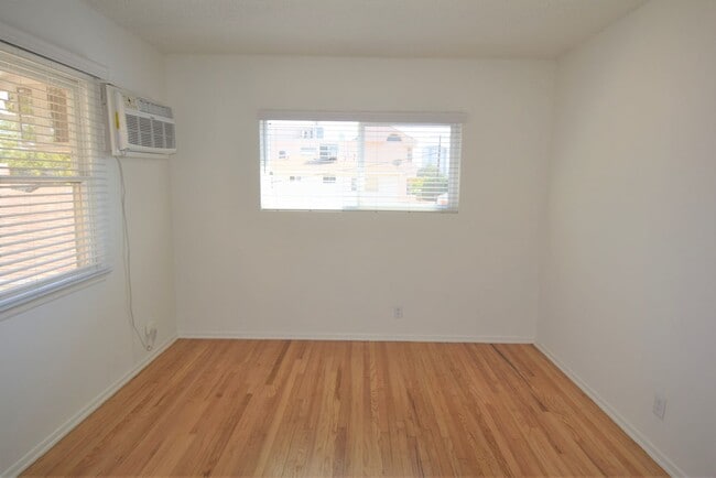 Photo - 721 N Hollywood Way Unit 202