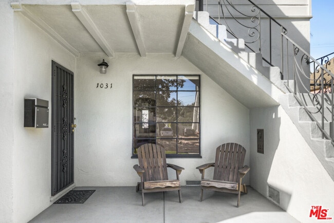 Photo - 1031 S Tremaine Ave