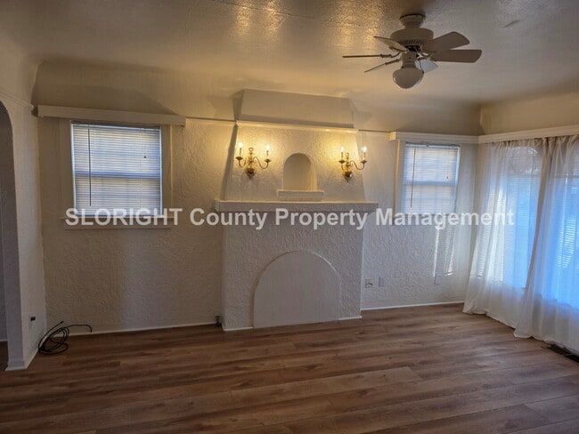 Photo - AVAILABLE NOW - Charming Home with Garage in Santa Maria - 2 Bed / 1 Bath