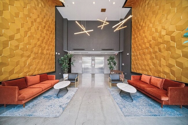 Photo - Destination NoHo