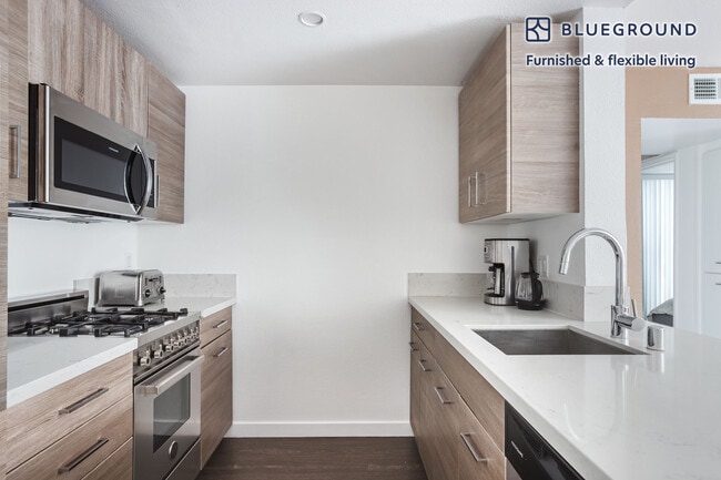 Photo - 6651 Franklin Ave Unit FL1-ID1217