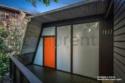 Photo - 7912 Willow Glen Rd House